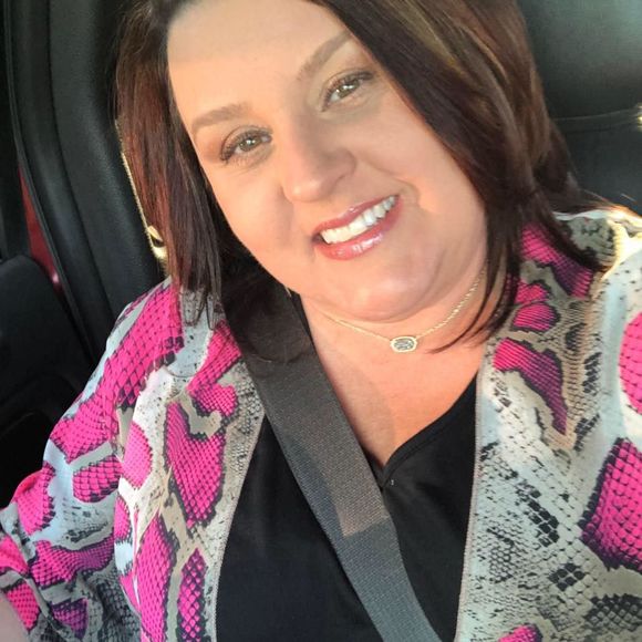 Meet your Posher, Angie - Picture 1 of 1